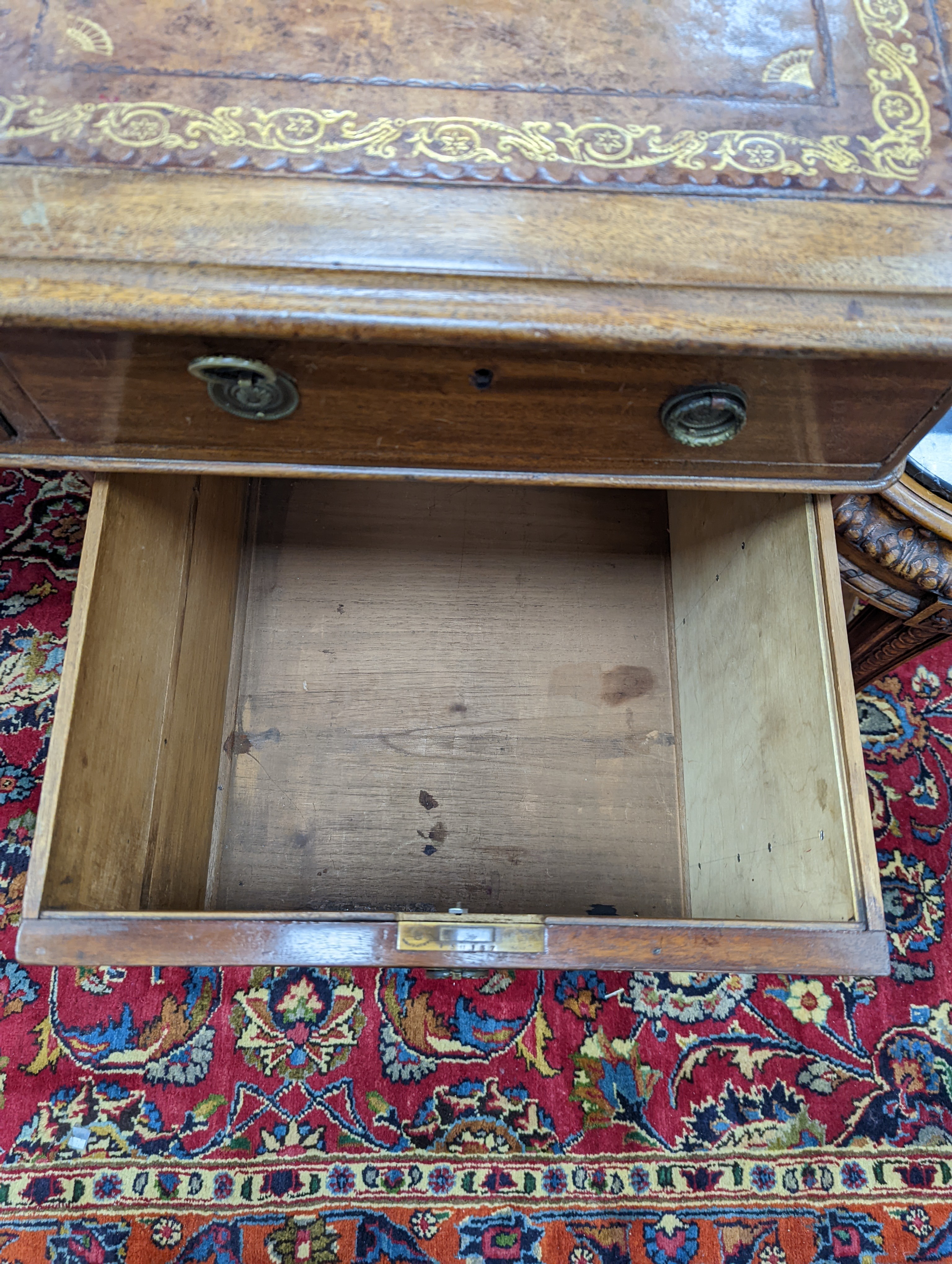 A Victorian mahogany pedestal partner's desk, length 152cm, depth 98cm, height 78cm